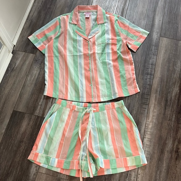 Tommy Bahama Pastel Stripes Pajama Set Small - Picture 1 of 5
